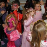 Schulen Kindergaerten Schluesseluebergabe 2012